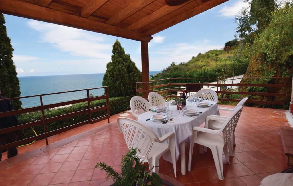 Case Vacanze Con Piscina Altavilla Milicia Exterior foto